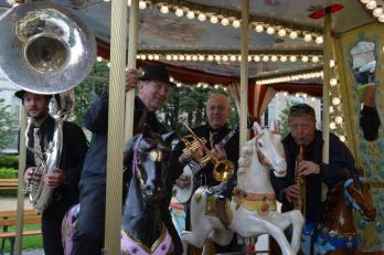 Riverboat stomper dixieband jazz festif et entrainant 522493